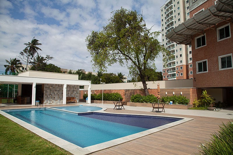Pool & Deck